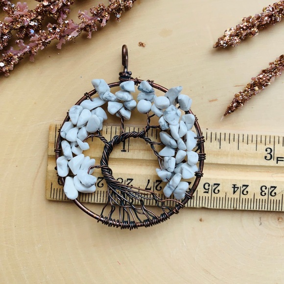 Howlite Gemstone Tree Of Life Pendant Necklace - Picture 6 of 7